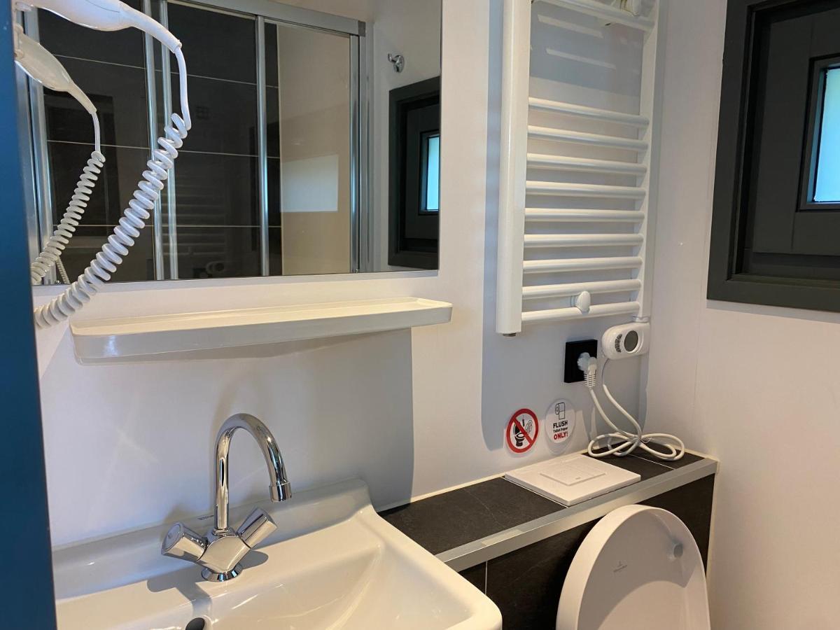Houseboat De Amstel Hotel Monnickendam Ngoại thất bức ảnh