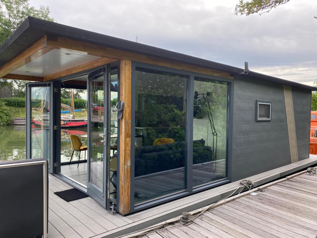 Houseboat De Amstel Hotel Monnickendam Ngoại thất bức ảnh