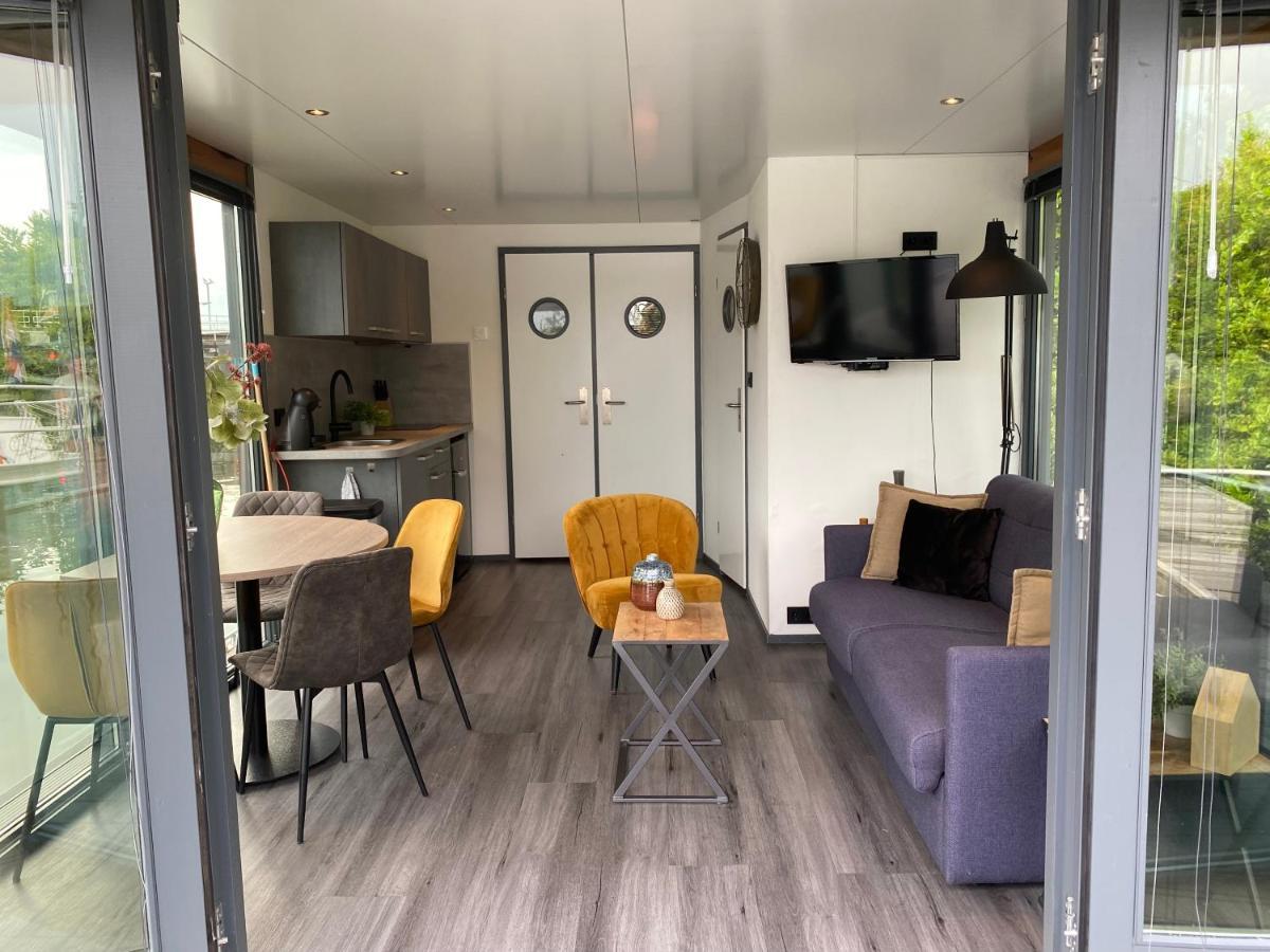 Houseboat De Amstel Hotel Monnickendam Ngoại thất bức ảnh